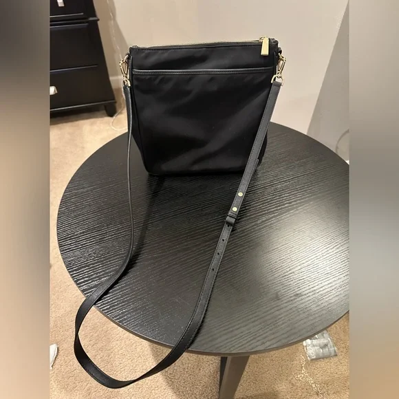 Michael Kors Jet Set Charm North South Crossbody Nylon Bag - Picture 2 of 6